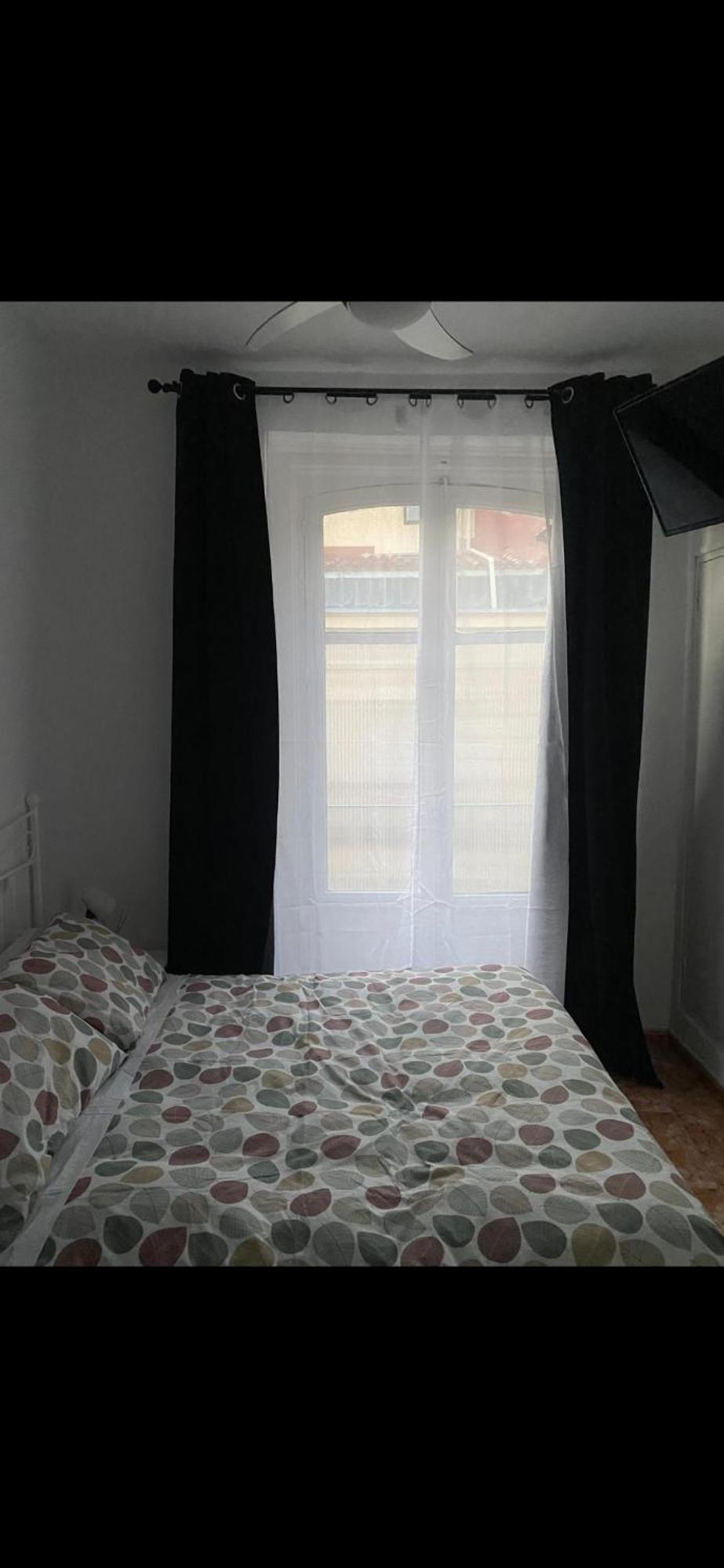 Pension Conchita II Madrid Exterior photo